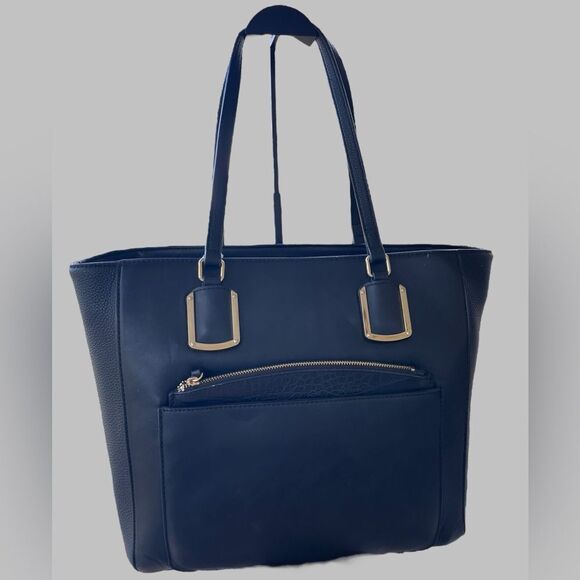 Nine West Large Tote Bag Vegan Leather plus Accessory Pouch EUC - Picture 2 of 16